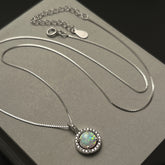 925 Sterling Silver Light Luxury Full Diamond Round Opal Stone Necklace For Women - Artigo Importado