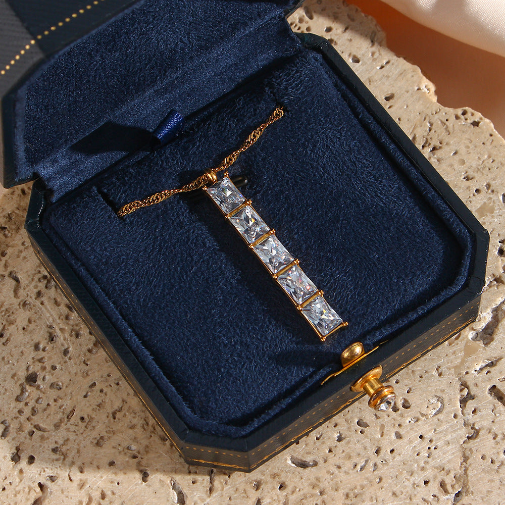 Thea Diamond Necklace - Artigo Importado